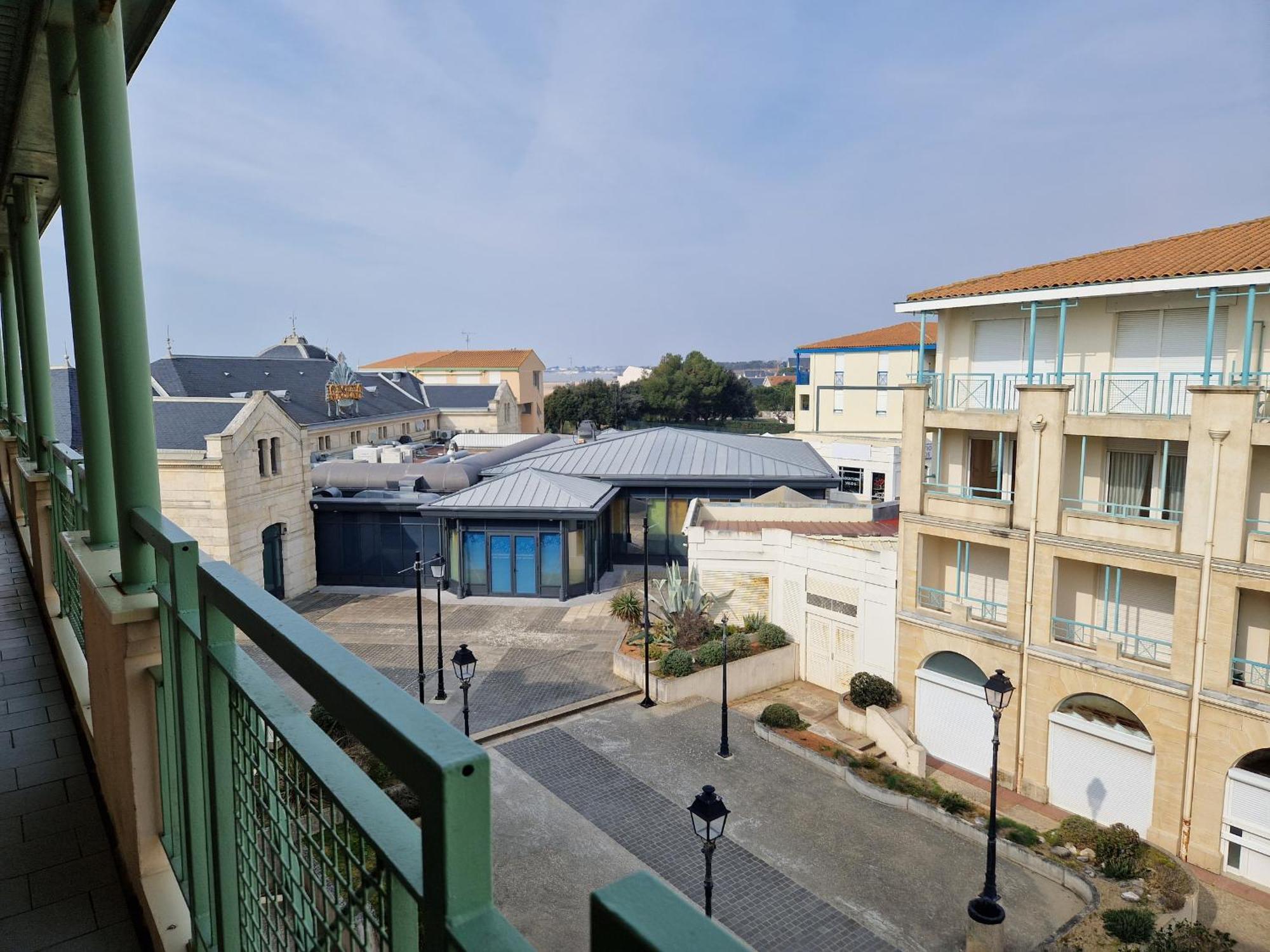 Appartement Avec Piscine, Tennis & Balcon, Centre-Ville Chatelaillon-Plage, 6 Pers, 2 Ch - Fr-1-706-17 Dış mekan fotoğraf