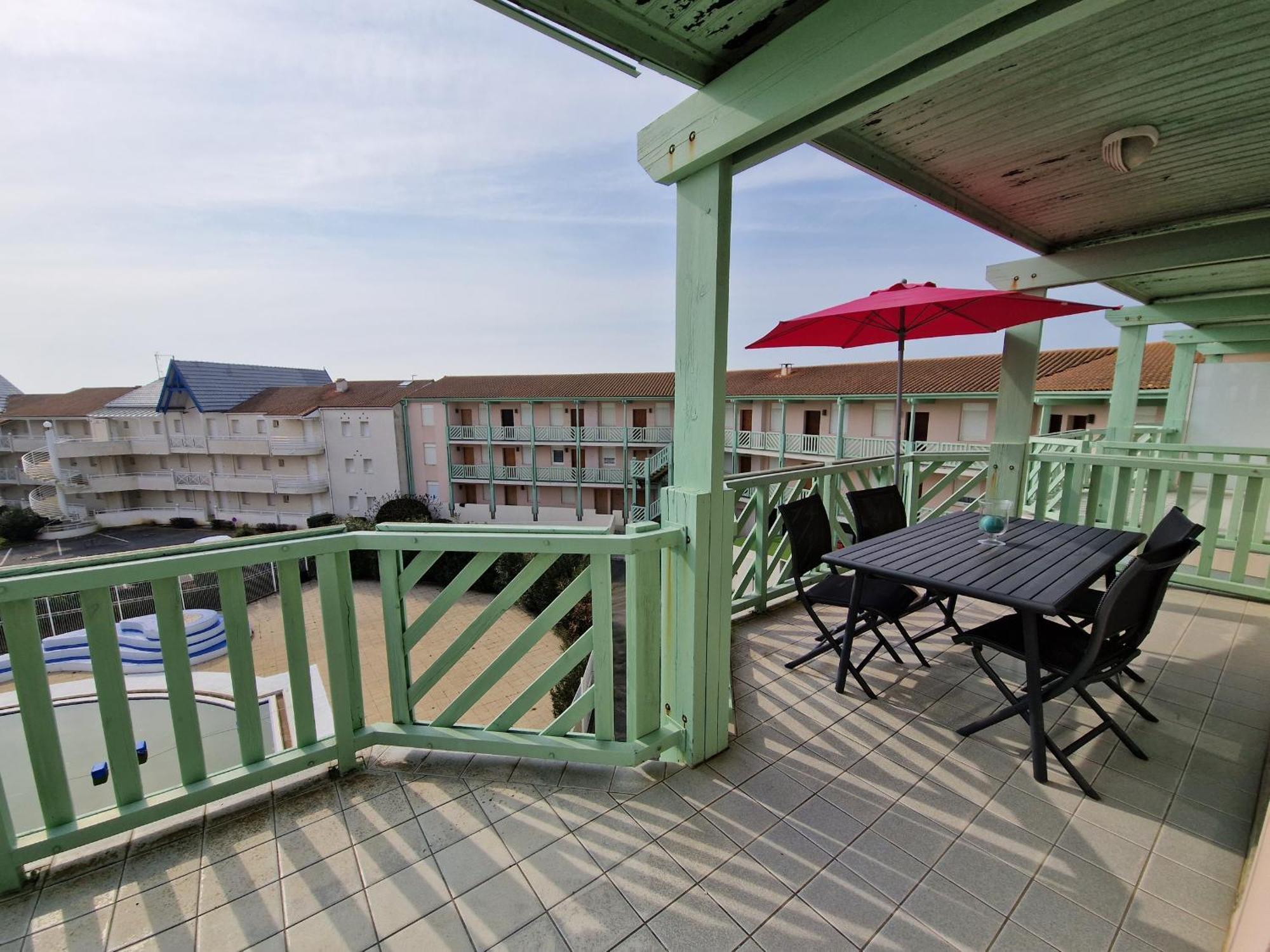 Appartement Avec Piscine, Tennis & Balcon, Centre-Ville Chatelaillon-Plage, 6 Pers, 2 Ch - Fr-1-706-17 Dış mekan fotoğraf